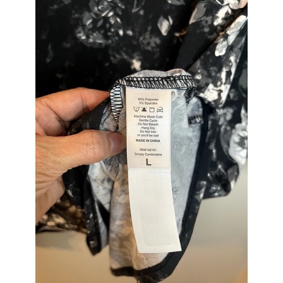 Lularoe Womens L Long Sleeve Tunic‎ Black White Floral EUC - Picture 4 of 7